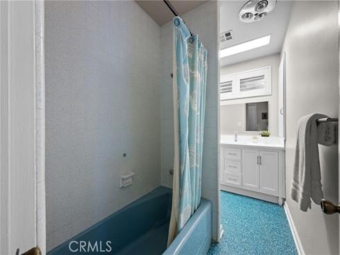 1101 W Sharon   Road, Santa Ana, CA