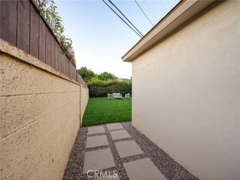 1101 W Sharon   Road, Santa Ana, CA