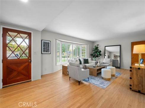 1101 W Sharon   Road, Santa Ana, CA