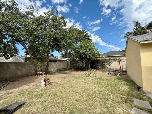 2124 S Kilson   Drive, Santa Ana, CA