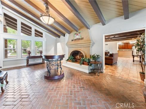 1345  Cabrillo Park  L16  Drive, Santa Ana, CA