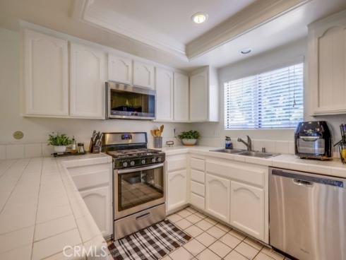 1903 E Fruit   Street, Santa Ana, CA