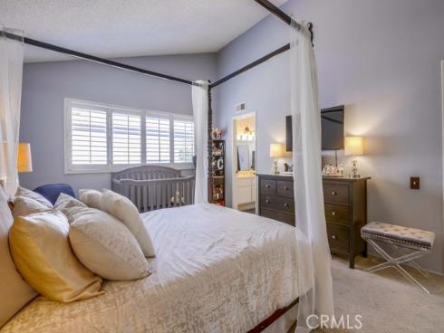 1903 E Fruit   Street, Santa Ana, CA