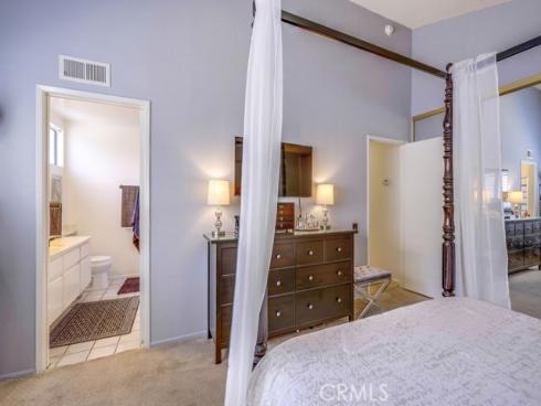 1903 E Fruit   Street, Santa Ana, CA