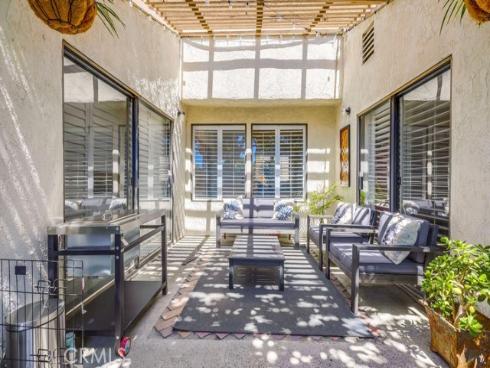 1903 E Fruit   Street, Santa Ana, CA