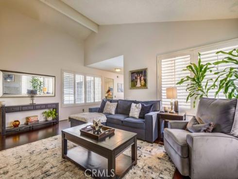 1903 E Fruit   Street, Santa Ana, CA