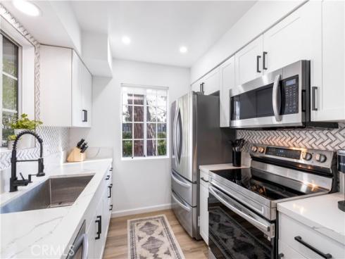 3500 S Greenville  F3  Street, Santa Ana, CA