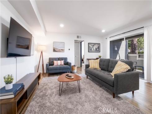 3500 S Greenville  F3  Street, Santa Ana, CA