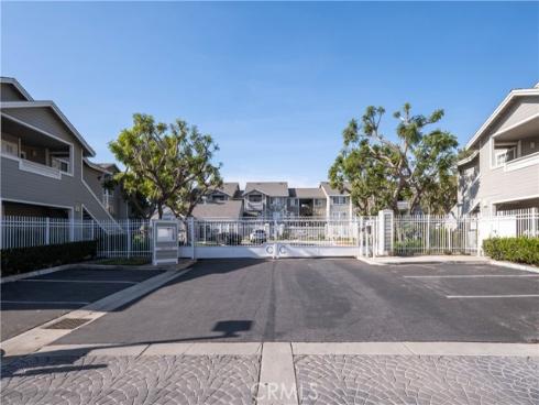 3500 S Greenville  F3  Street, Santa Ana, CA