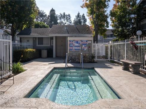 3500 S Greenville  F3  Street, Santa Ana, CA