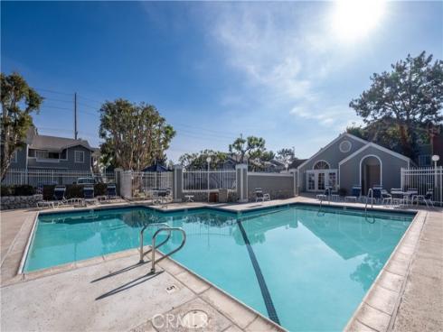 3500 S Greenville  F3  Street, Santa Ana, CA