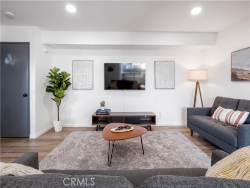 3500 S Greenville  F3  Street, Santa Ana, CA