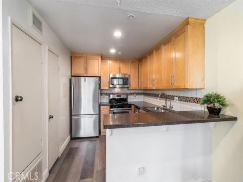 1084  Cabrillo Park # B  , Santa Ana, CA