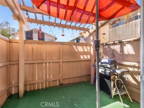 1084  Cabrillo Park # B  , Santa Ana, CA