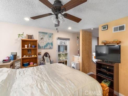 1084  Cabrillo Park # B  , Santa Ana, CA