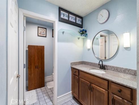 1084  Cabrillo Park # B  , Santa Ana, CA