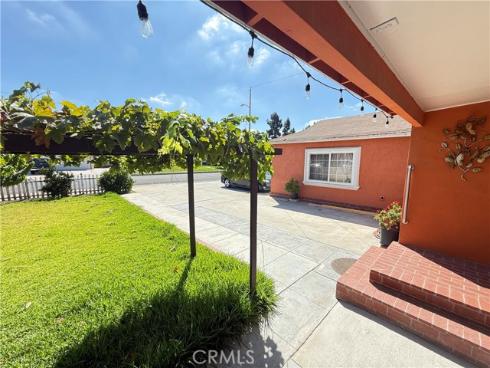 1014 N Daisy   Avenue, Santa Ana, CA
