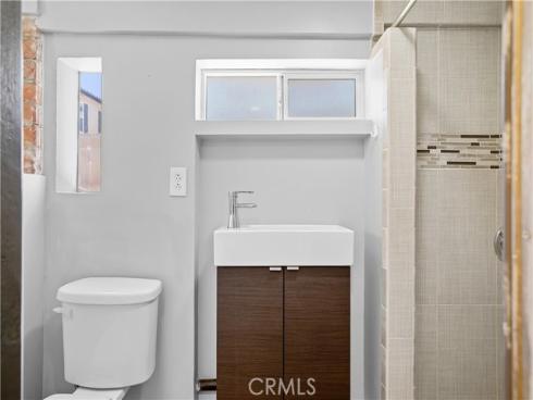 4512  W Watkins  , Santa Ana, CA