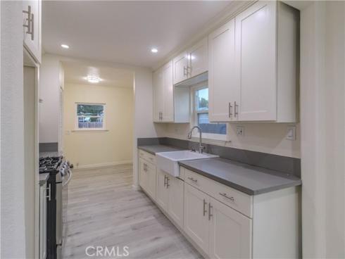 1435  Orange  , Santa Ana, CA