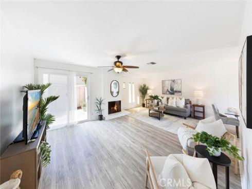 1830 E 19th  3  Street, Santa Ana, CA