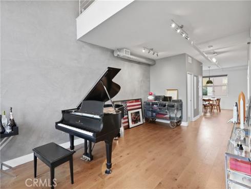 706 N Santiago   Street, Santa Ana, CA