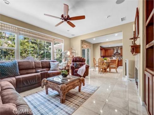 1907 W Meadowbrook Drive, Santa Ana, CA