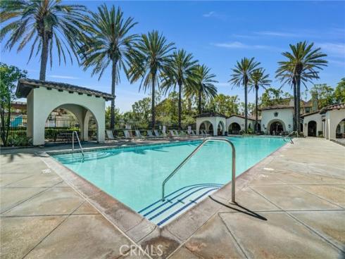 1907 W Meadowbrook Drive, Santa Ana, CA