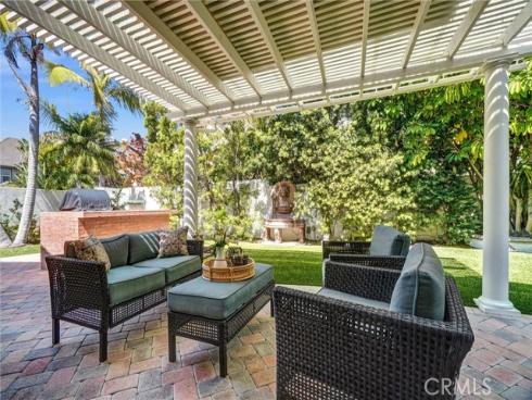 1907 W Meadowbrook Drive, Santa Ana, CA