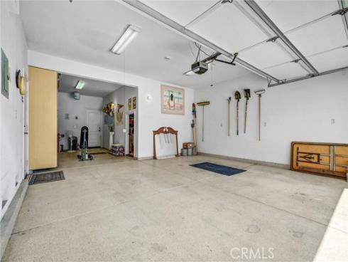 1907 W Meadowbrook Drive, Santa Ana, CA