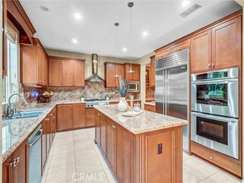 1907 W Meadowbrook Drive, Santa Ana, CA