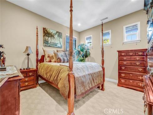 1907 W Meadowbrook Drive, Santa Ana, CA