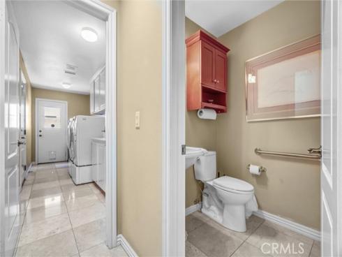 1907 W Meadowbrook Drive, Santa Ana, CA