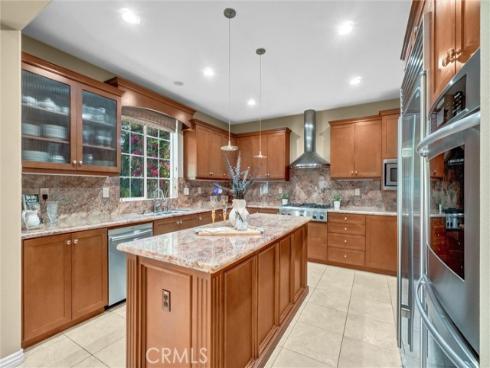 1907 W Meadowbrook Drive, Santa Ana, CA