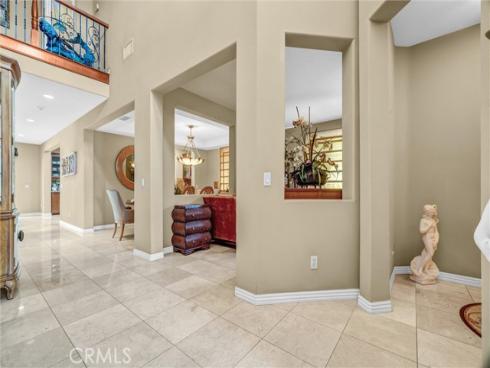 1907 W Meadowbrook   Drive, Santa Ana, CA