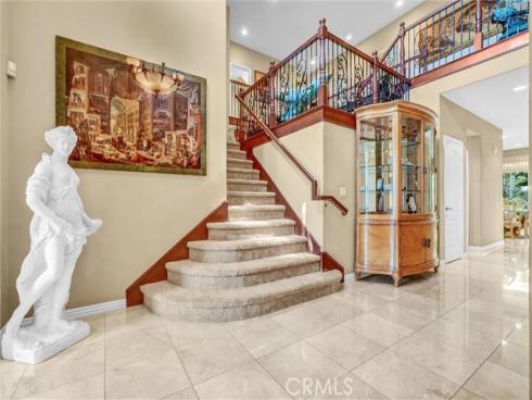 1907 W Meadowbrook Drive, Santa Ana, CA