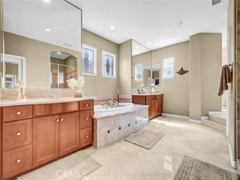 1907 W Meadowbrook Drive, Santa Ana, CA