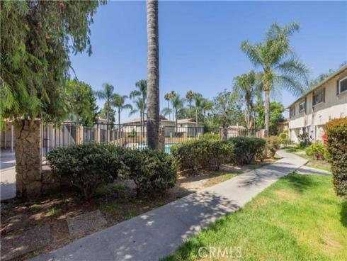 1602 N King  E1  Street, Santa Ana, CA