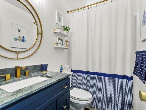 250 Carriage , Santa Ana, CA