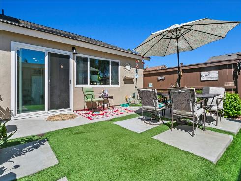 250 Carriage , Santa Ana, CA