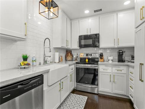 250 Carriage , Santa Ana, CA