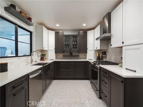 1916  Bay Crest St  , Santa Ana, CA