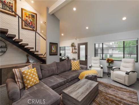 1916  Bay Crest St  , Santa Ana, CA