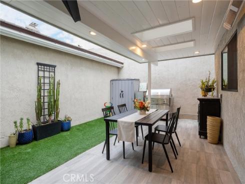 1916  Bay Crest St  , Santa Ana, CA