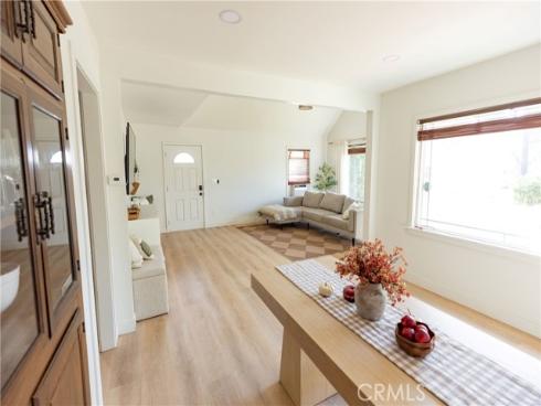 715 E Mcfadden  , Santa Ana, CA