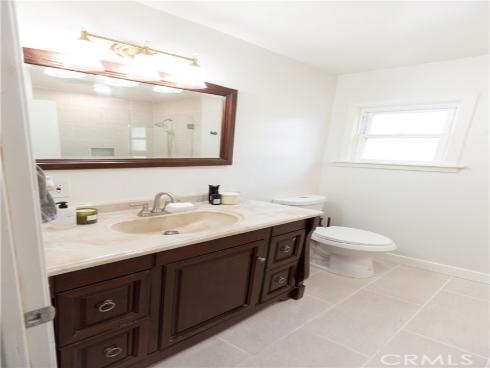 715 E Mcfadden  , Santa Ana, CA