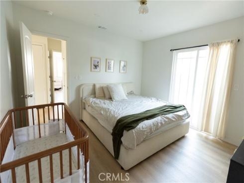 715 E Mcfadden  , Santa Ana, CA