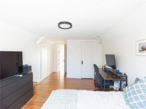 715 E Mcfadden  , Santa Ana, CA