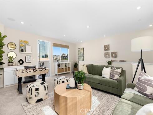 1814  E. 1st  320  Street, Santa Ana, CA