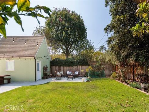 2556 N Valencia Street, Santa Ana, CA