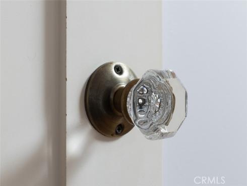 2556 N Valencia Street, Santa Ana, CA